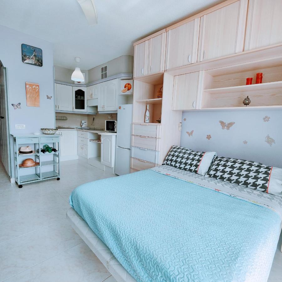 Estudio Colette En Primera Linea De La Playa Los Cristianos  Luaran gambar
